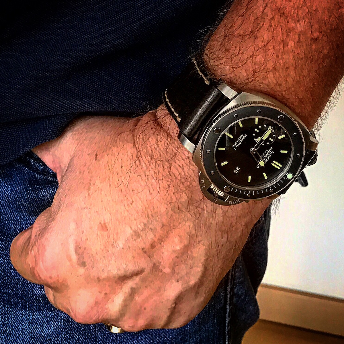 PAM00389 on Adeeos black ammo strap